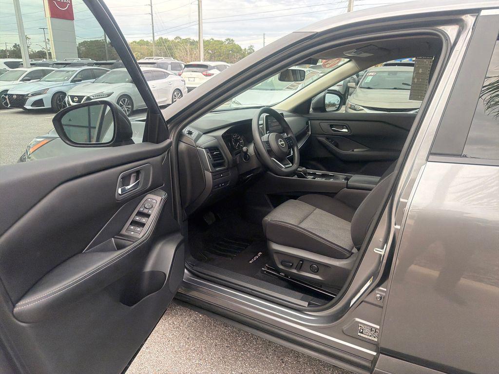 used 2024 Nissan Rogue car, priced at $22,896