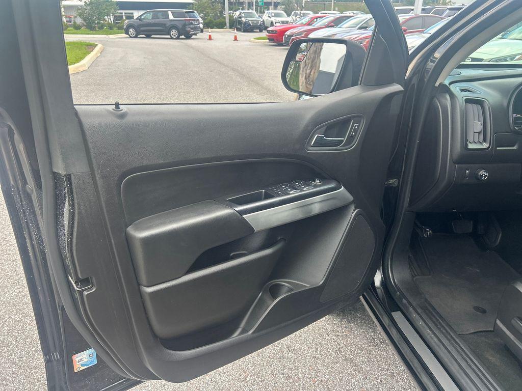 used 2016 Chevrolet Colorado car, priced at $15,979