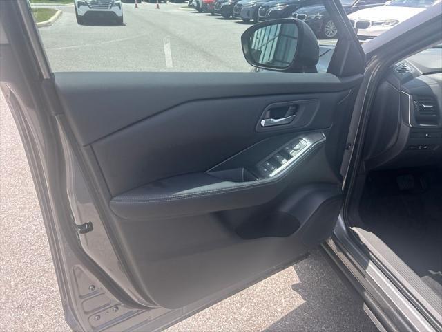 new 2025 Nissan Rogue car, priced at $30,685