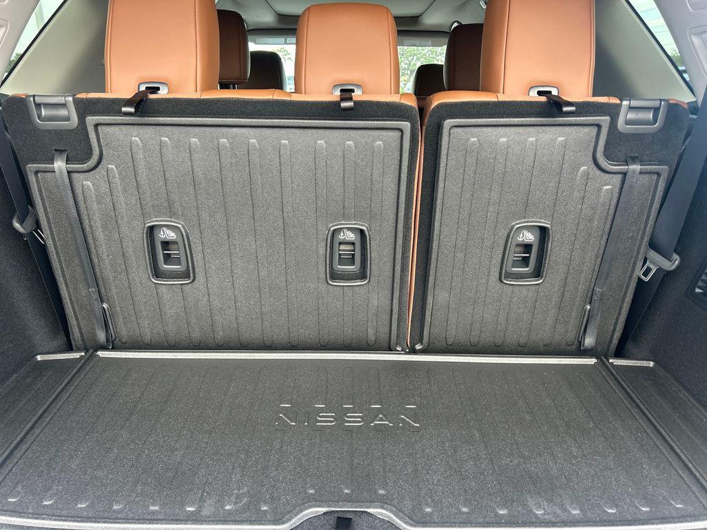 new 2025 Nissan Pathfinder car, priced at $49,074