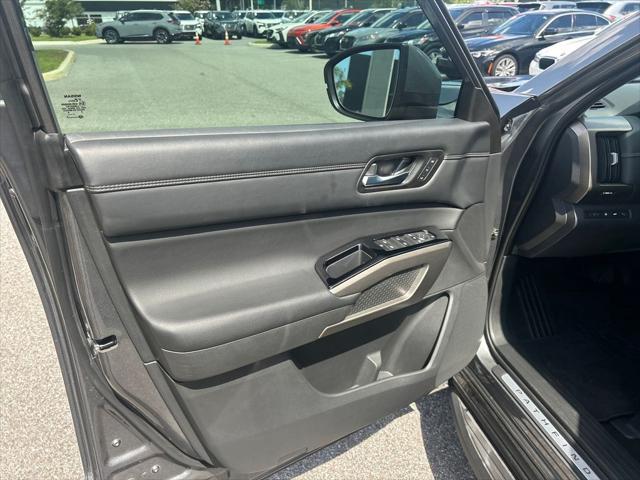 used 2023 Nissan Pathfinder car, priced at $36,420