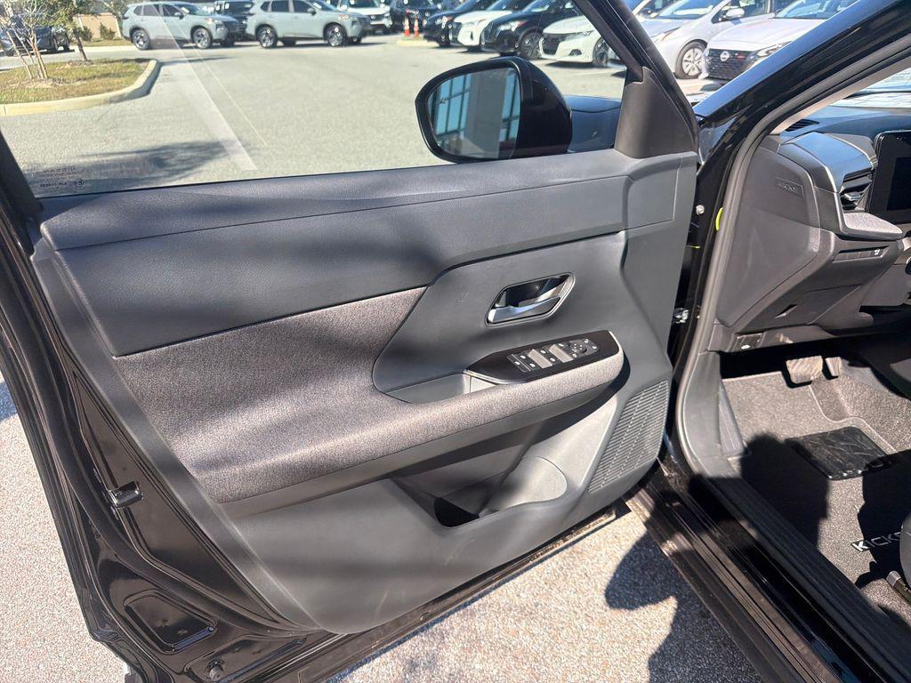 new 2026 Nissan Kicks car, priced at $25,669