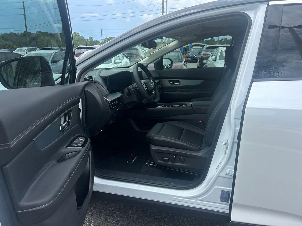 new 2025 Nissan Murano car, priced at $47,011