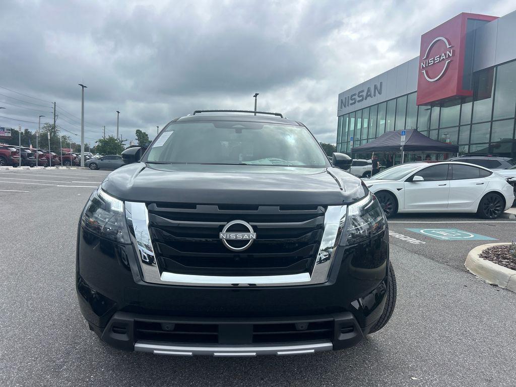 new 2025 Nissan Pathfinder car, priced at $47,754