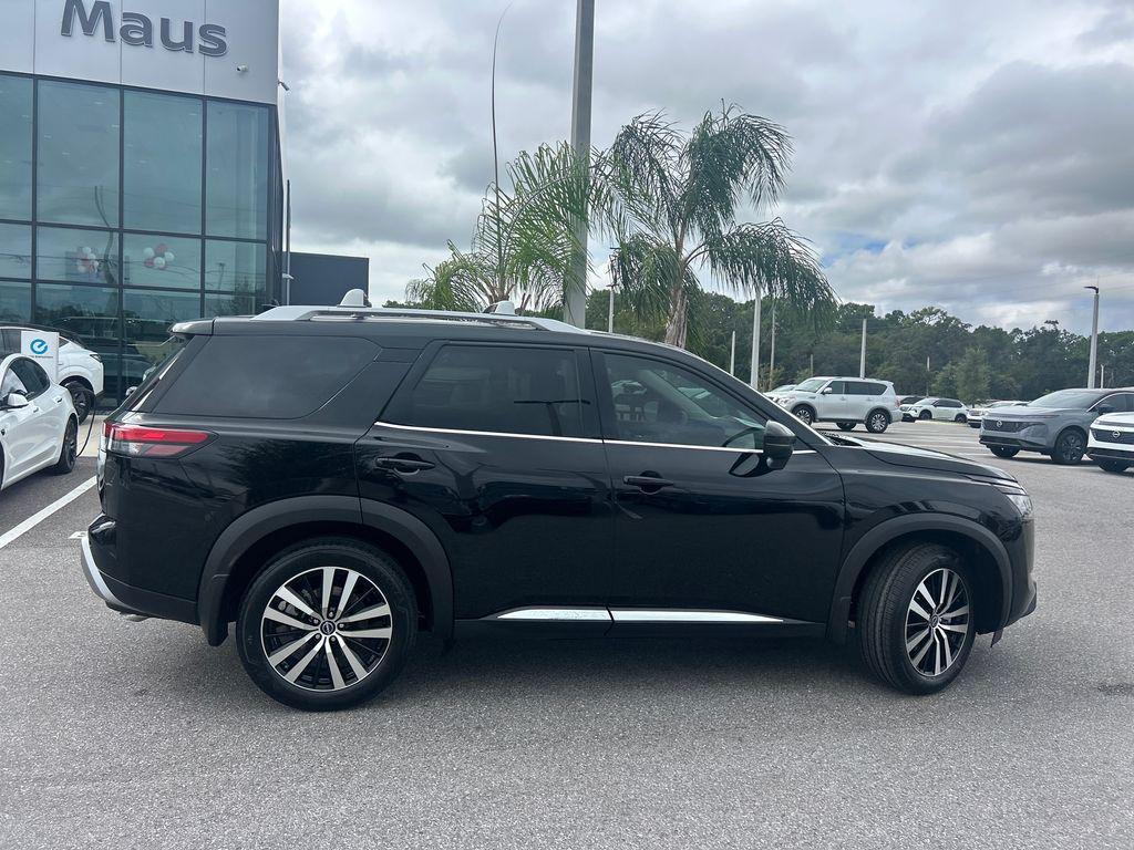 new 2025 Nissan Pathfinder car, priced at $47,754