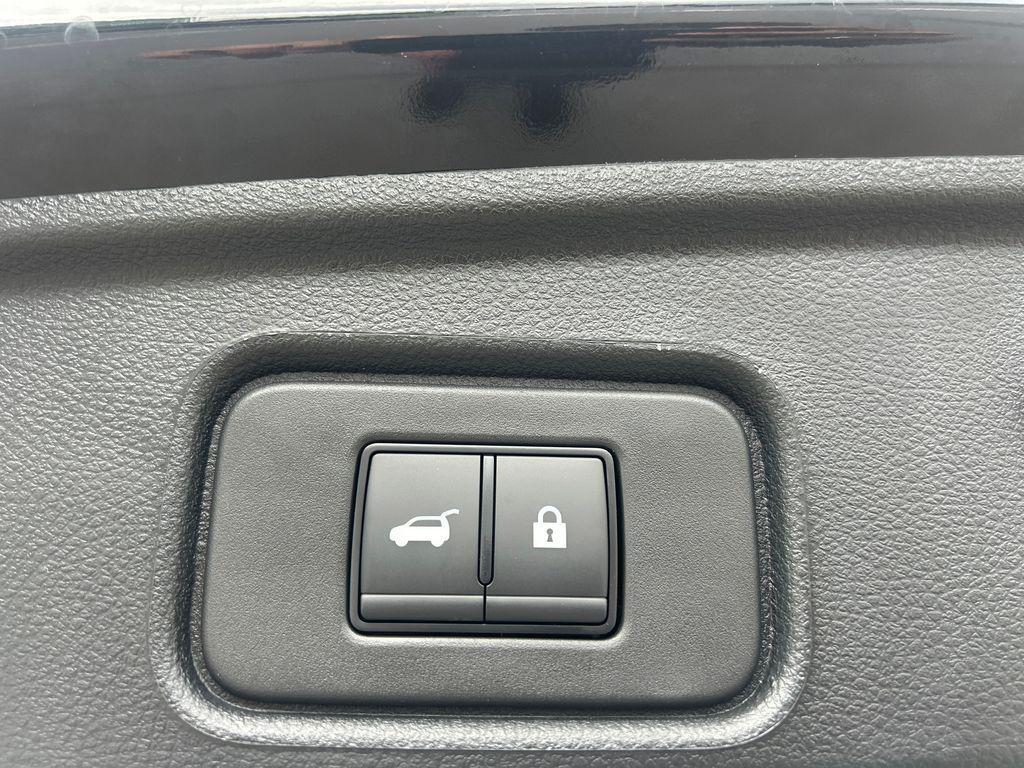 new 2025 Nissan Pathfinder car, priced at $47,754