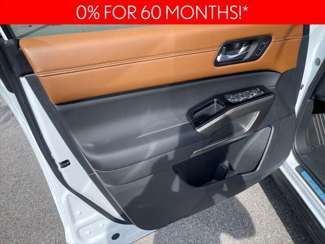 new 2025 Nissan Pathfinder car, priced at $48,985