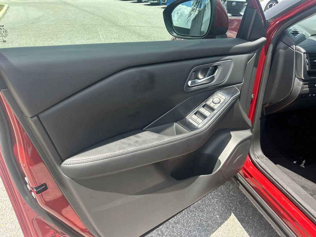 new 2025 Nissan Rogue car, priced at $31,119