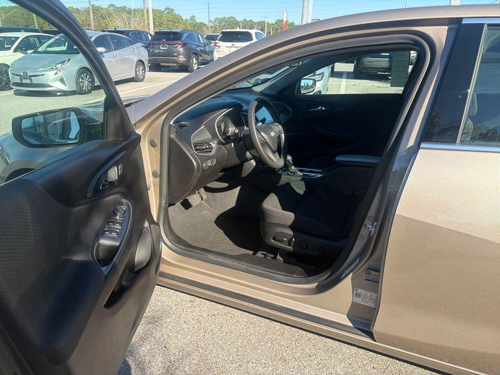 used 2024 Chevrolet Malibu car, priced at $16,981