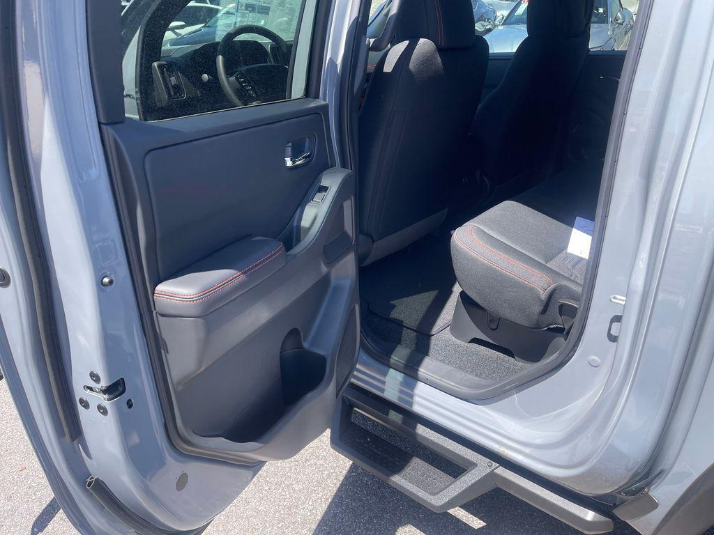 new 2025 Nissan Frontier car, priced at $40,536