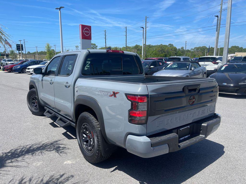 new 2025 Nissan Frontier car, priced at $40,536