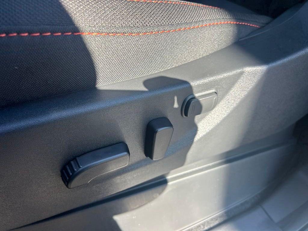 new 2025 Nissan Frontier car, priced at $40,464