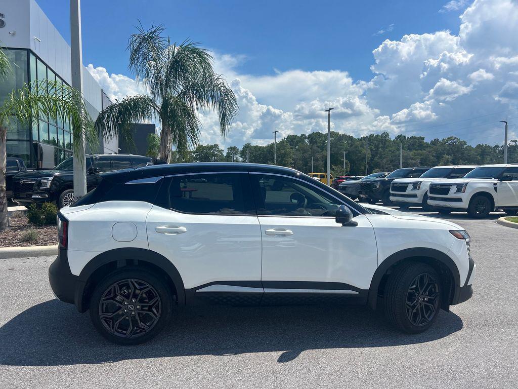 new 2025 Nissan Kicks car, priced at $28,883