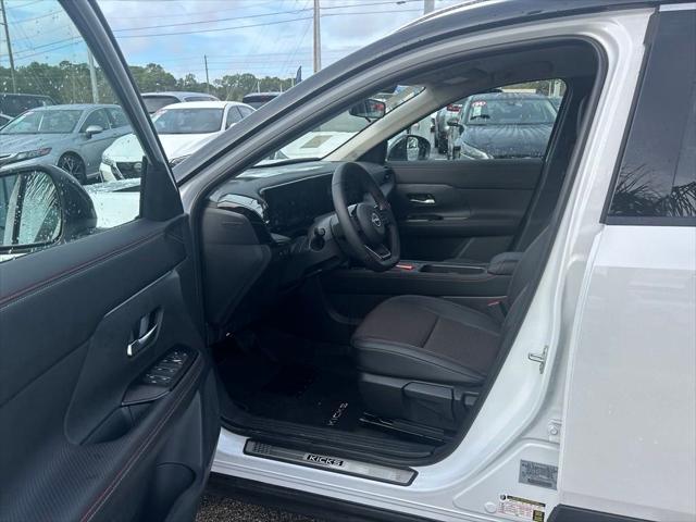 new 2025 Nissan Kicks car, priced at $30,033