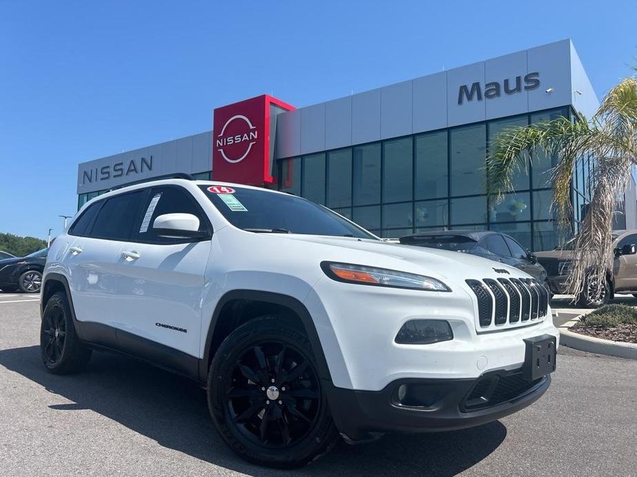 used 2014 Jeep Cherokee car, priced at $12,172