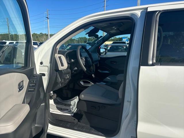 new 2025 Nissan Frontier car, priced at $39,365