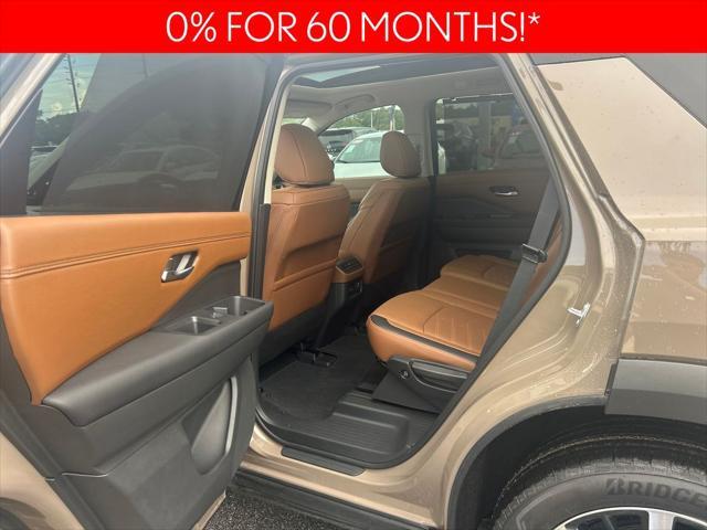 new 2025 Nissan Pathfinder car, priced at $48,985