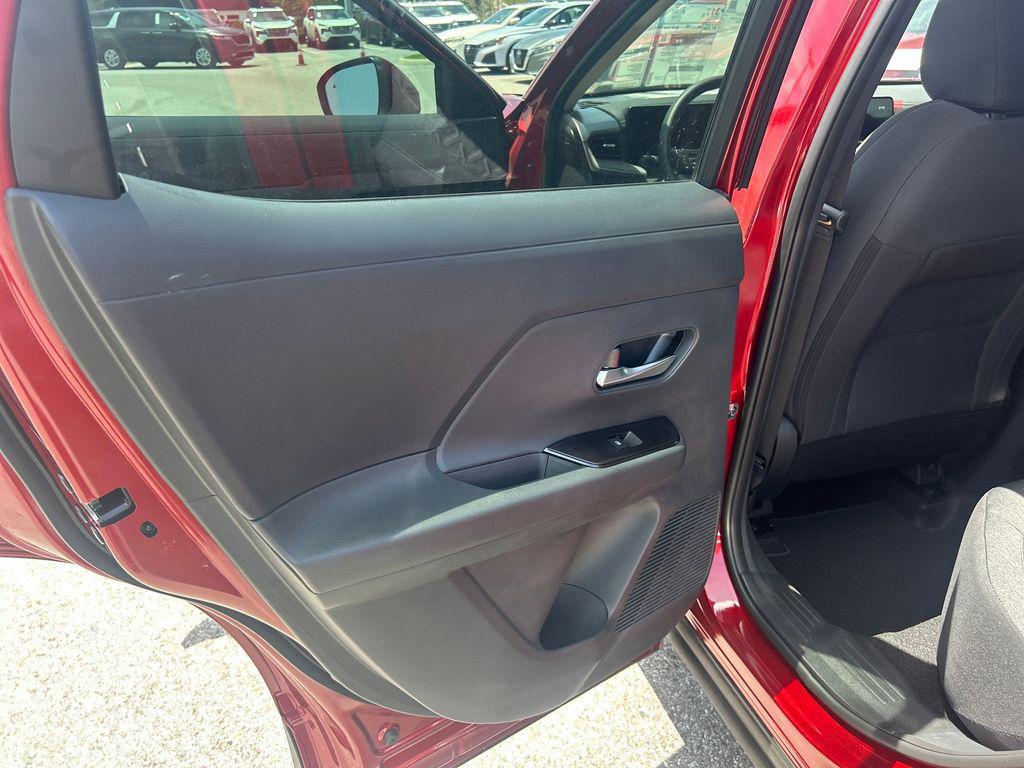 new 2025 Nissan Kicks car, priced at $25,408