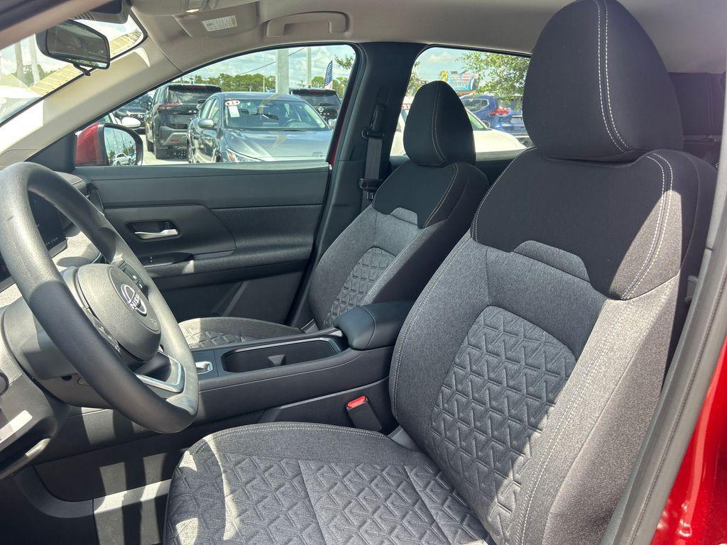 new 2025 Nissan Kicks car, priced at $25,408