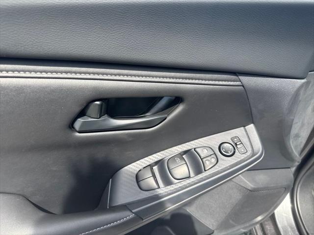 new 2025 Nissan Sentra car, priced at $21,917