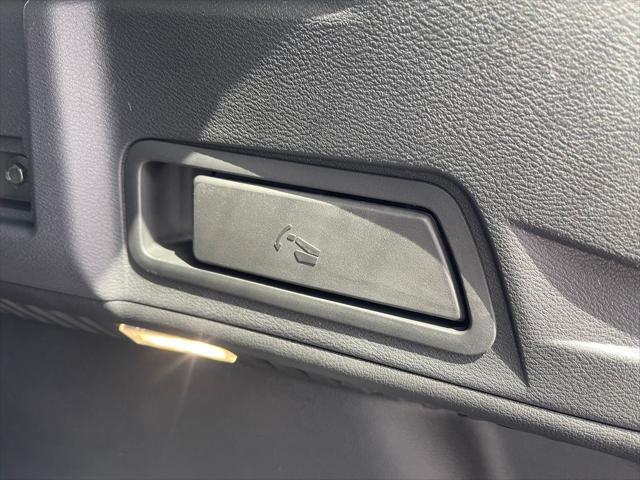 new 2025 Nissan Murano car, priced at $40,999