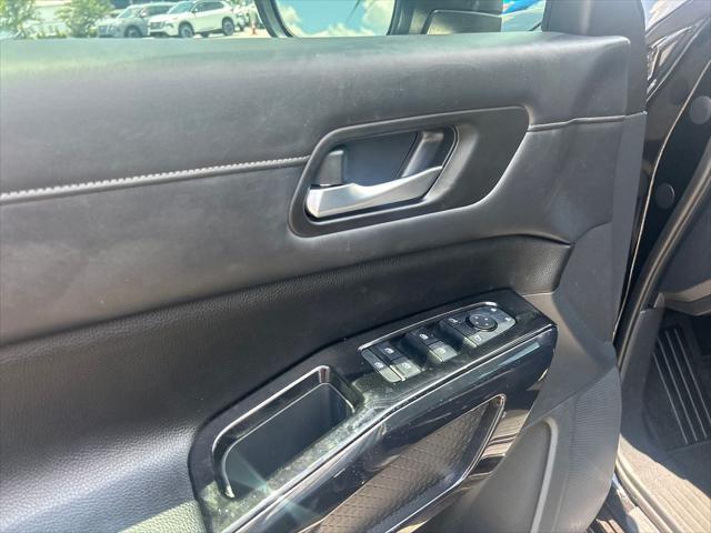 used 2022 Nissan Pathfinder car, priced at $31,921