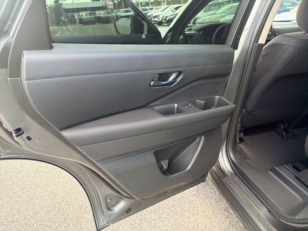 new 2025 Nissan Pathfinder car, priced at $36,477