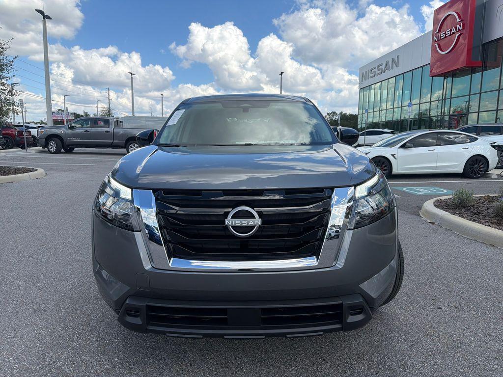 new 2025 Nissan Pathfinder car, priced at $36,477