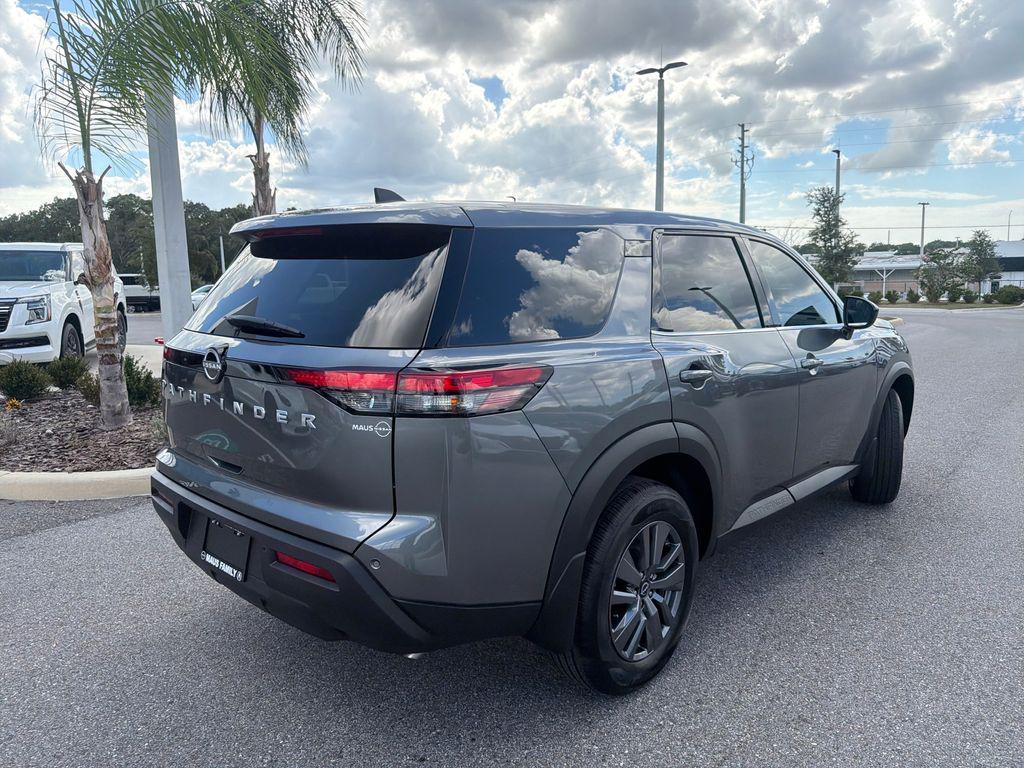 new 2025 Nissan Pathfinder car, priced at $36,477