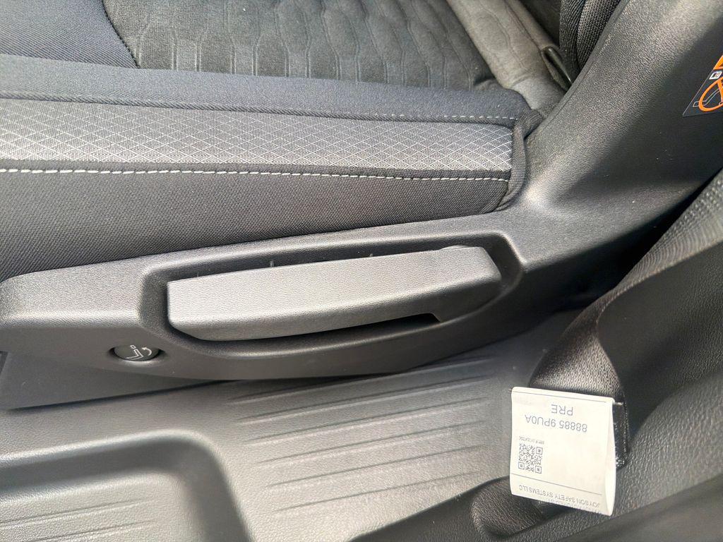 new 2025 Nissan Pathfinder car, priced at $36,477