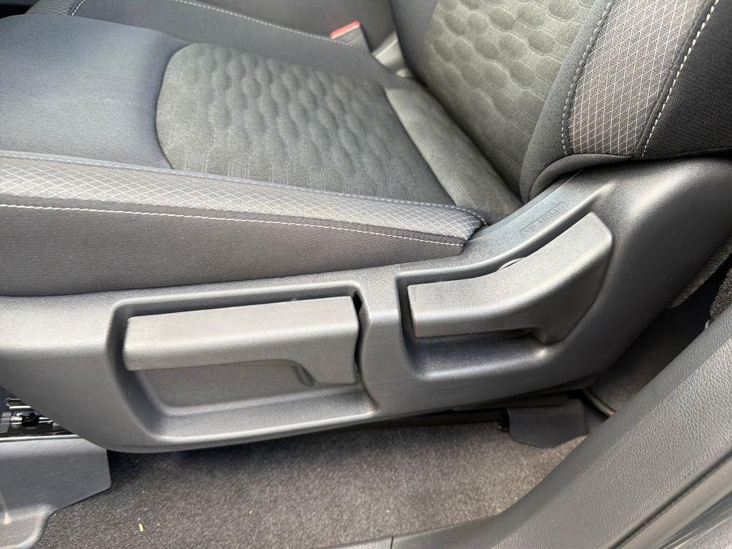 new 2025 Nissan Pathfinder car, priced at $36,477