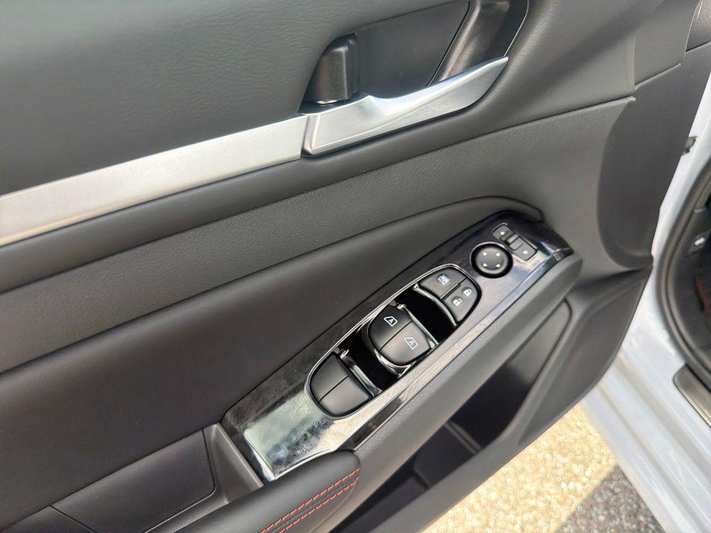 new 2025 Nissan Altima car, priced at $29,744