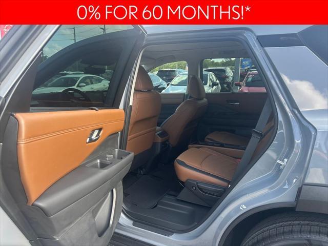 new 2025 Nissan Pathfinder car, priced at $48,619