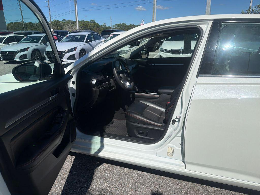 used 2023 Nissan Altima car, priced at $20,901