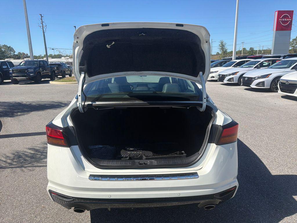 used 2023 Nissan Altima car, priced at $20,901