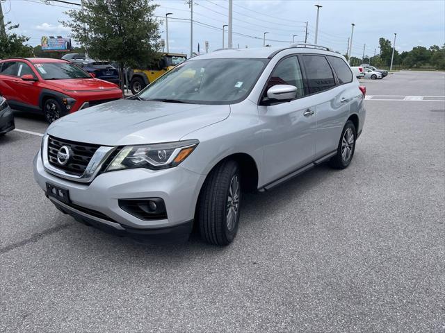 used 2020 Nissan Pathfinder car, priced at $14,421