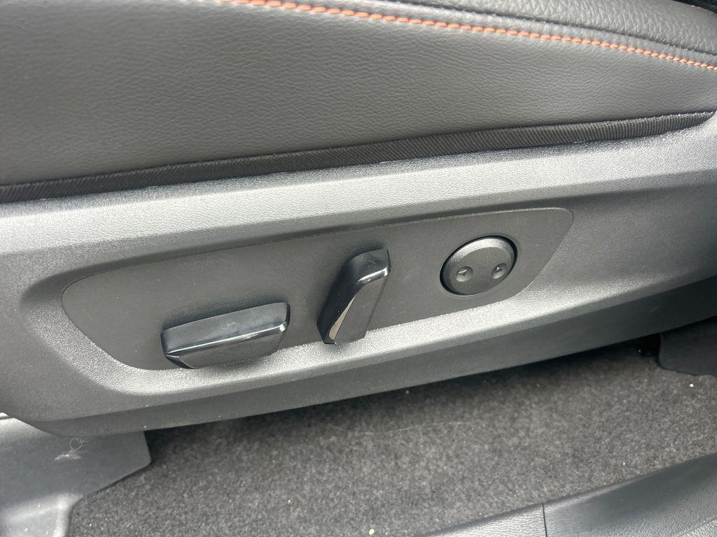 new 2025 Nissan Pathfinder car, priced at $43,143