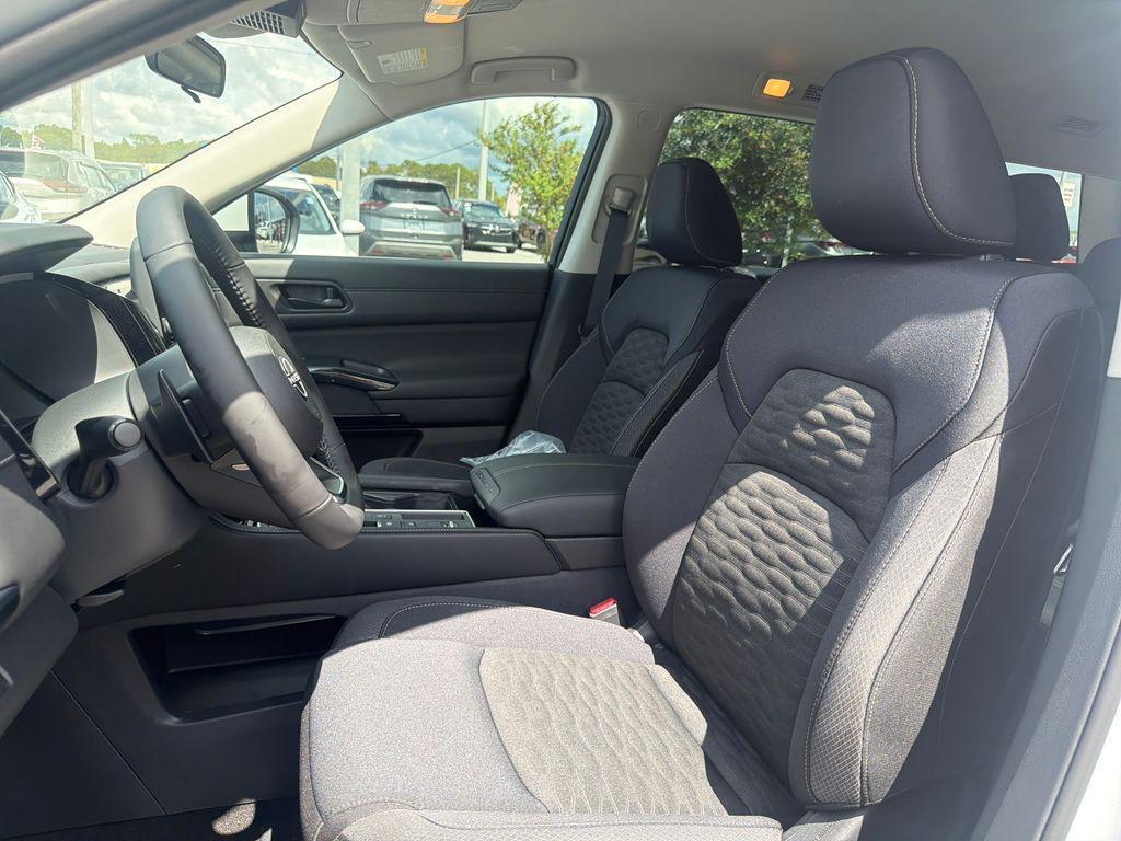 new 2025 Nissan Pathfinder car, priced at $38,449