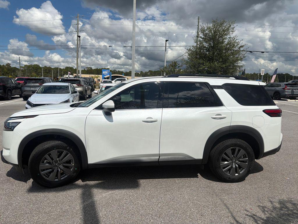 new 2025 Nissan Pathfinder car, priced at $38,449