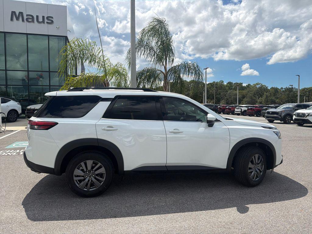 new 2025 Nissan Pathfinder car, priced at $38,449