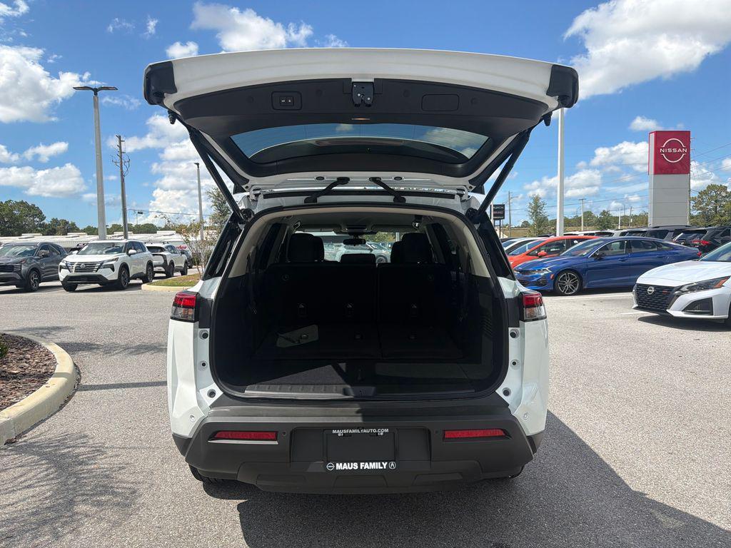 new 2025 Nissan Pathfinder car, priced at $38,449