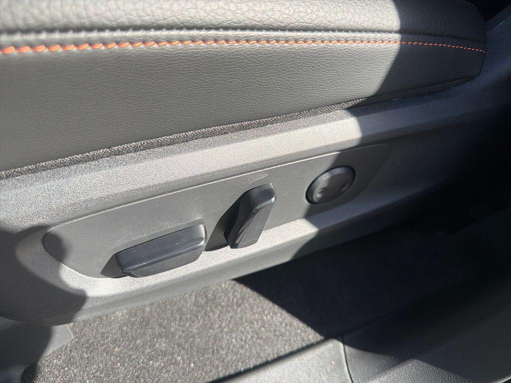new 2025 Nissan Pathfinder car, priced at $44,187