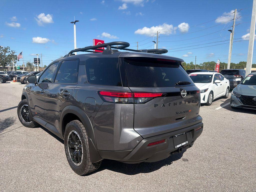 new 2025 Nissan Pathfinder car, priced at $44,187