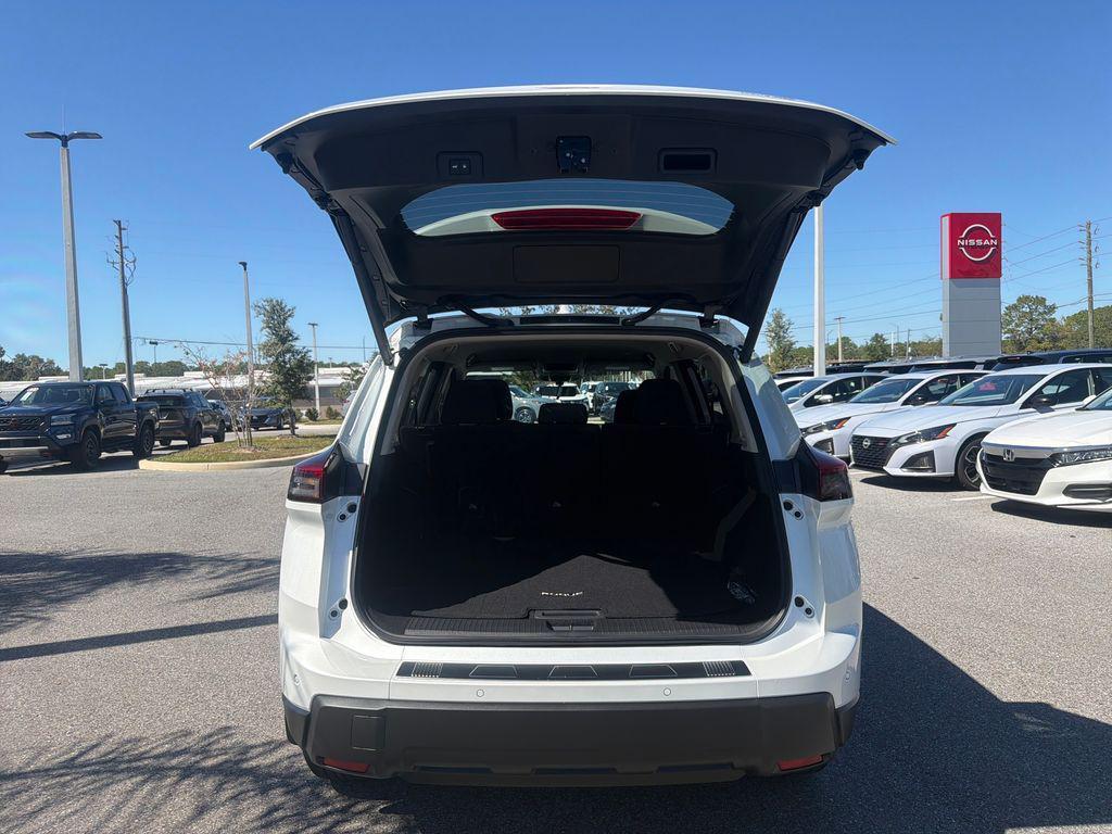 new 2026 Nissan Rogue car, priced at $31,704