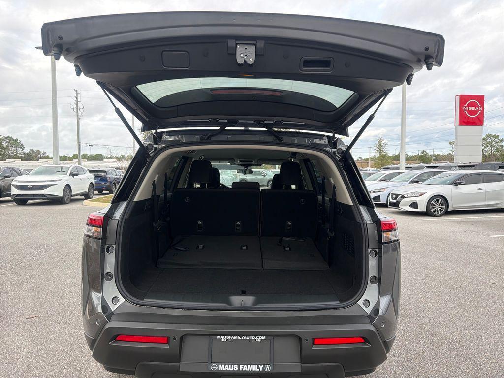 new 2025 Nissan Pathfinder car, priced at $35,477