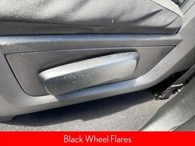 used 2021 Ram 1500 Classic car, priced at $25,625