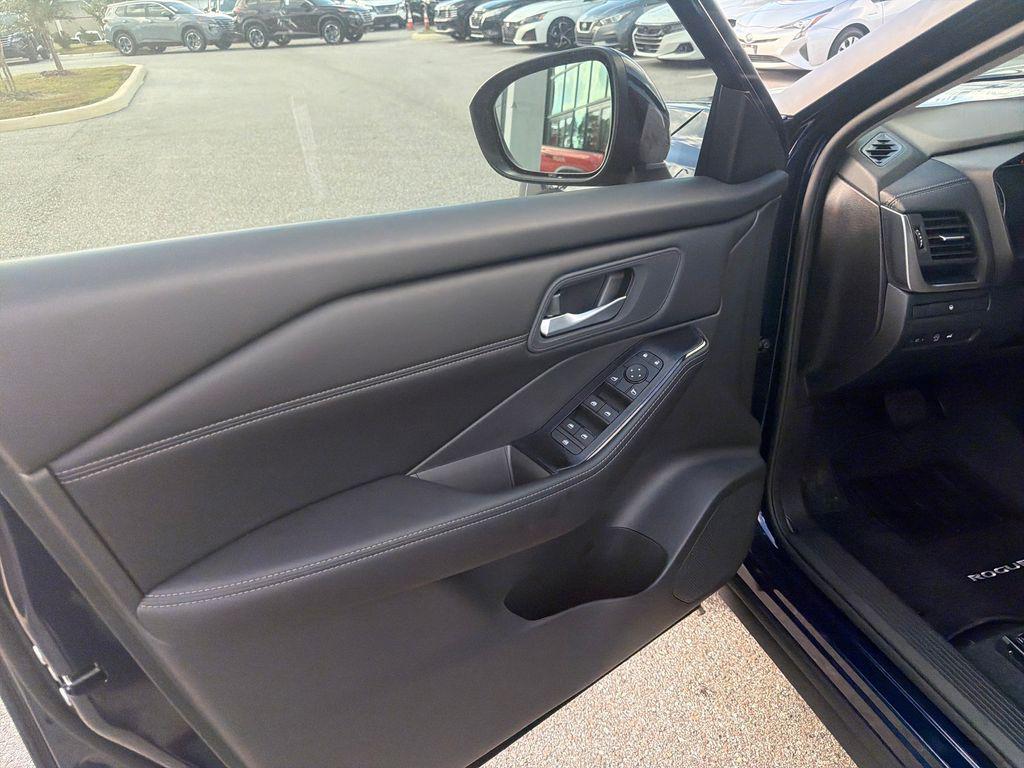 new 2026 Nissan Rogue car, priced at $33,105