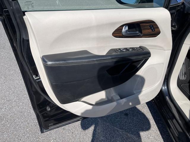 used 2023 Chrysler Pacifica car, priced at $24,648
