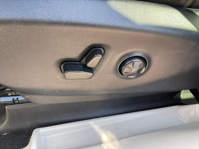 used 2023 Chrysler Pacifica car, priced at $24,648