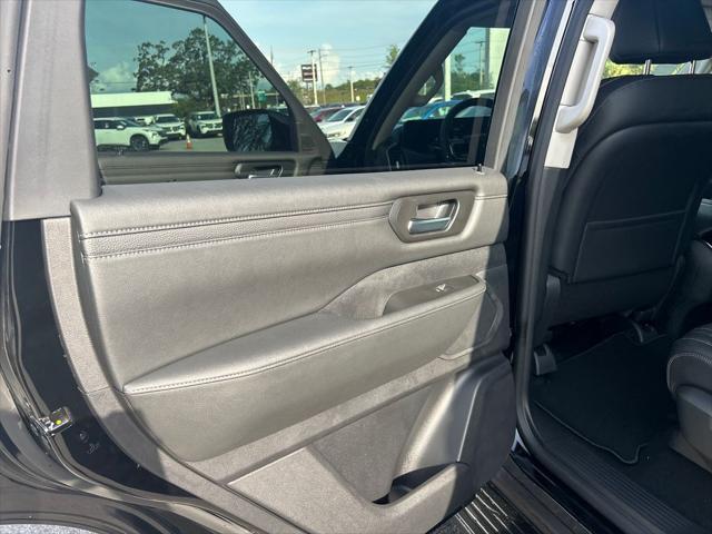 new 2025 Nissan Armada car, priced at $57,480